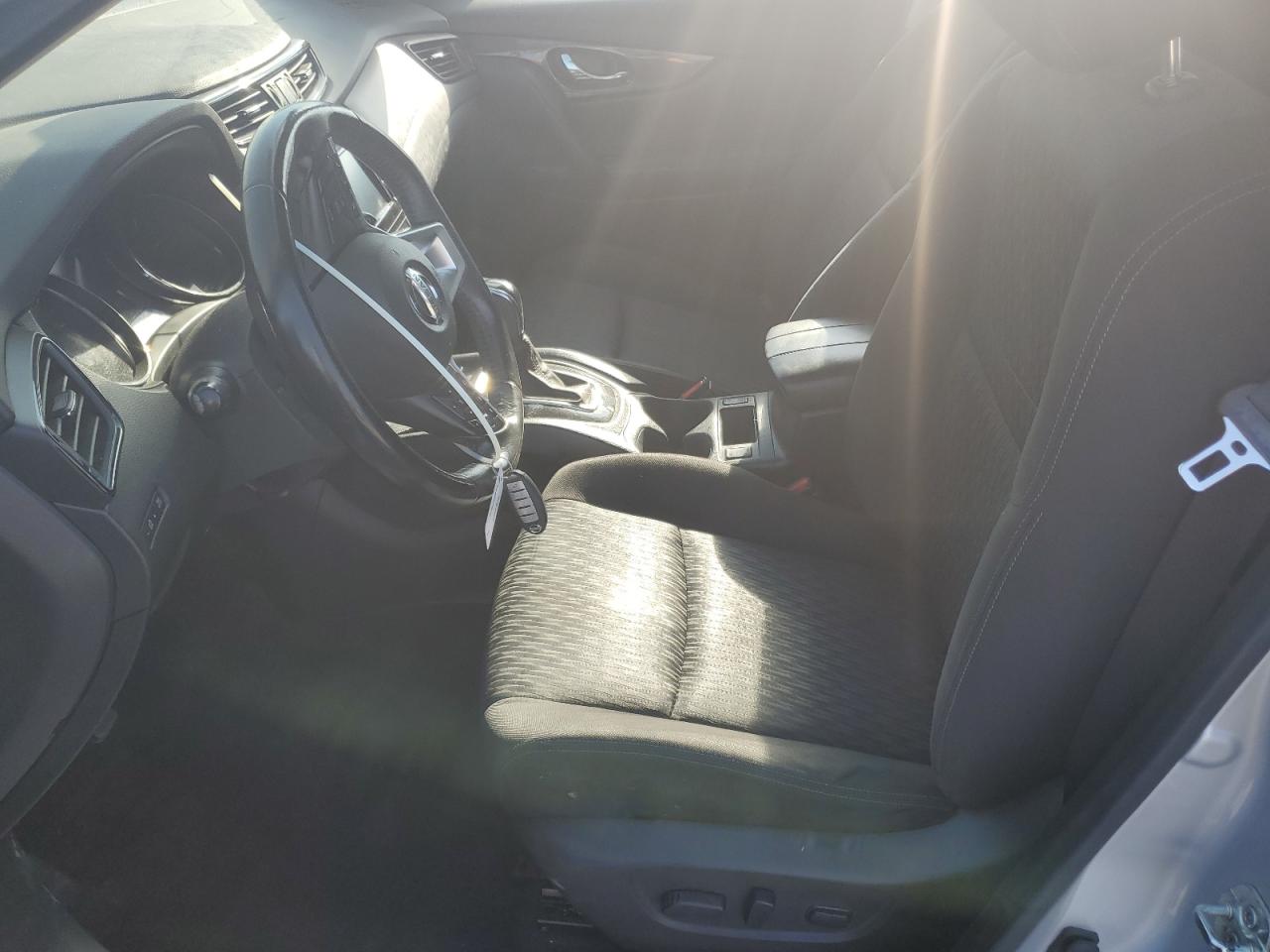 2019 Nissan Rogue S VIN: JN8AT2MV0KW399946 Lot: 81498765