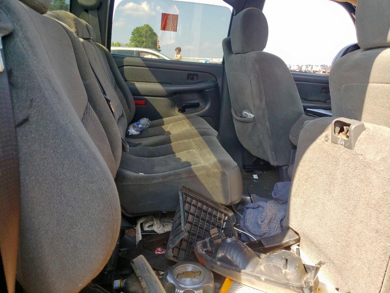 2004 Chevrolet Silverado C2500 VIN: 1GCGC23U04F175559 Lot: 81065895