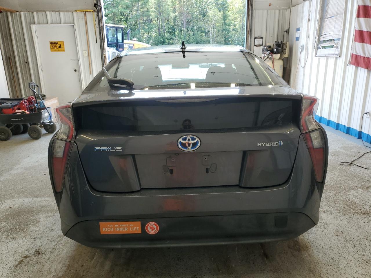 2017 Toyota Prius VIN: JTDKBRFU1H3026103 Lot: 71243235
