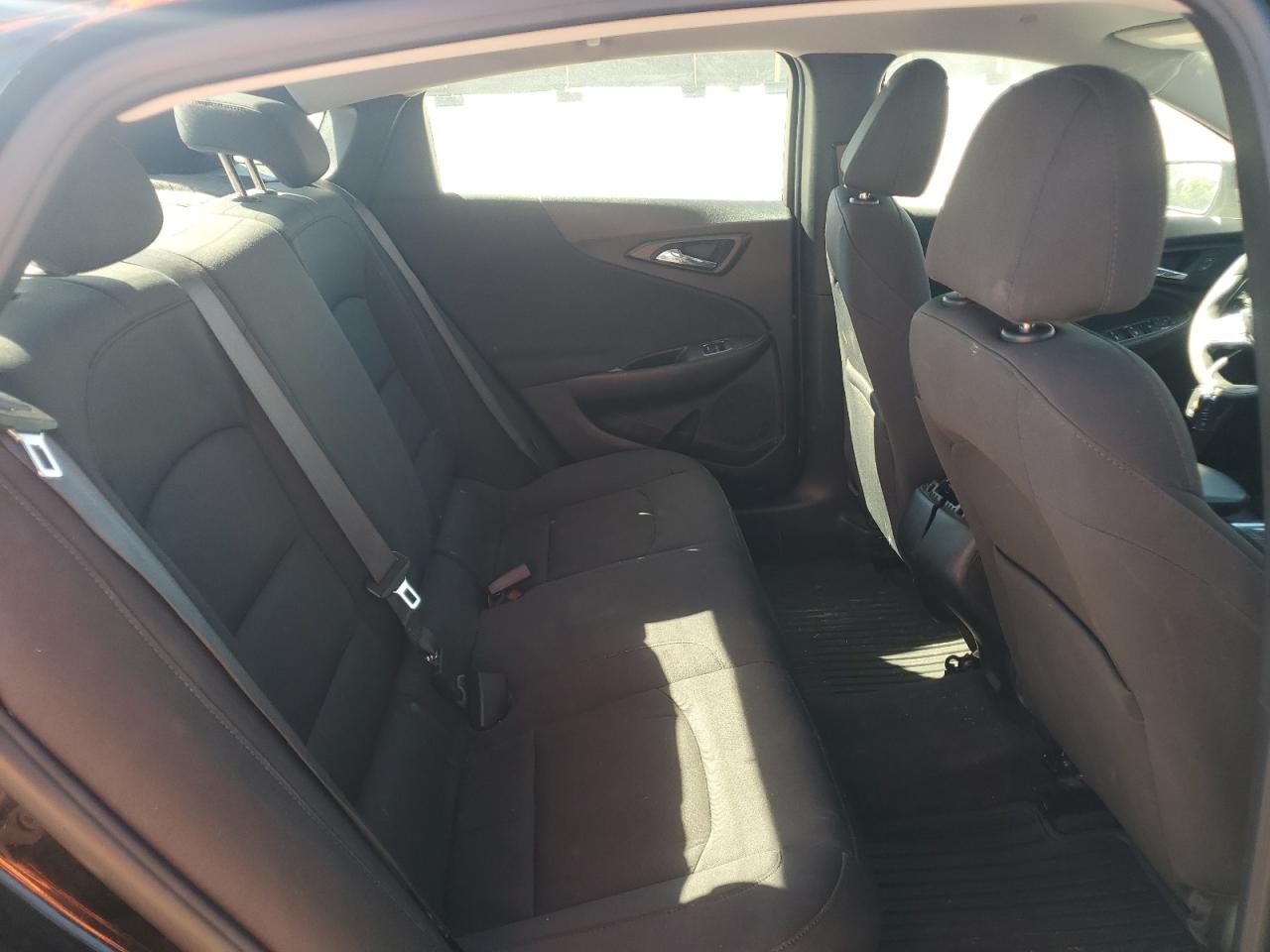 2020 Kia Optima Lx VIN: 1G1ZC5ST3MF039499 Lot: 81745685