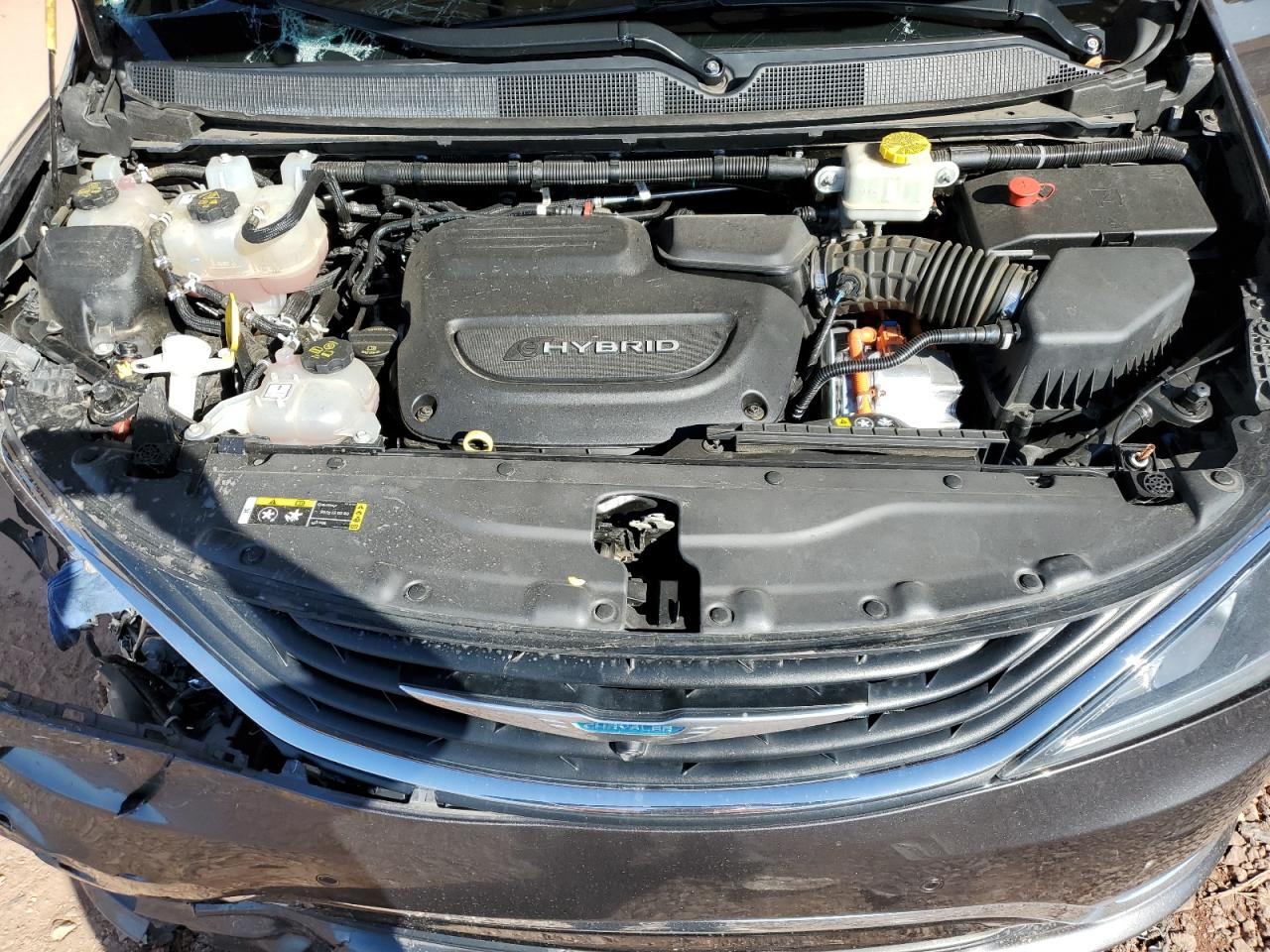 2017 Chrysler Pacifica Ehybrid Platinum VIN: 2C4RC1N79HR692142 Lot: 81856565