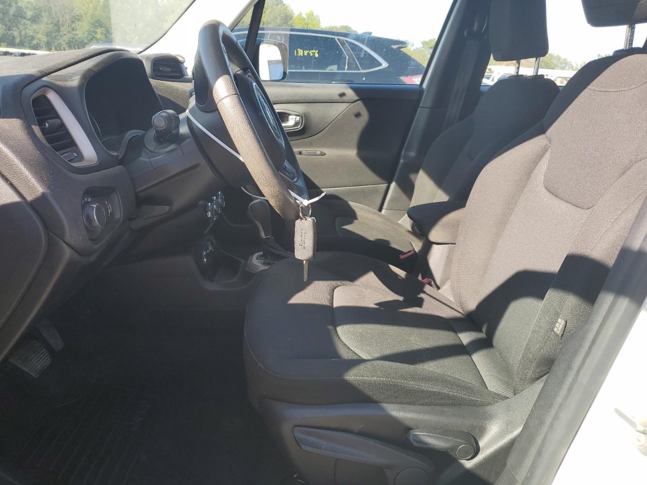 2015 Jeep Renegade Sport VIN: ZACCJBAT0FPC16979 Lot: 71081015