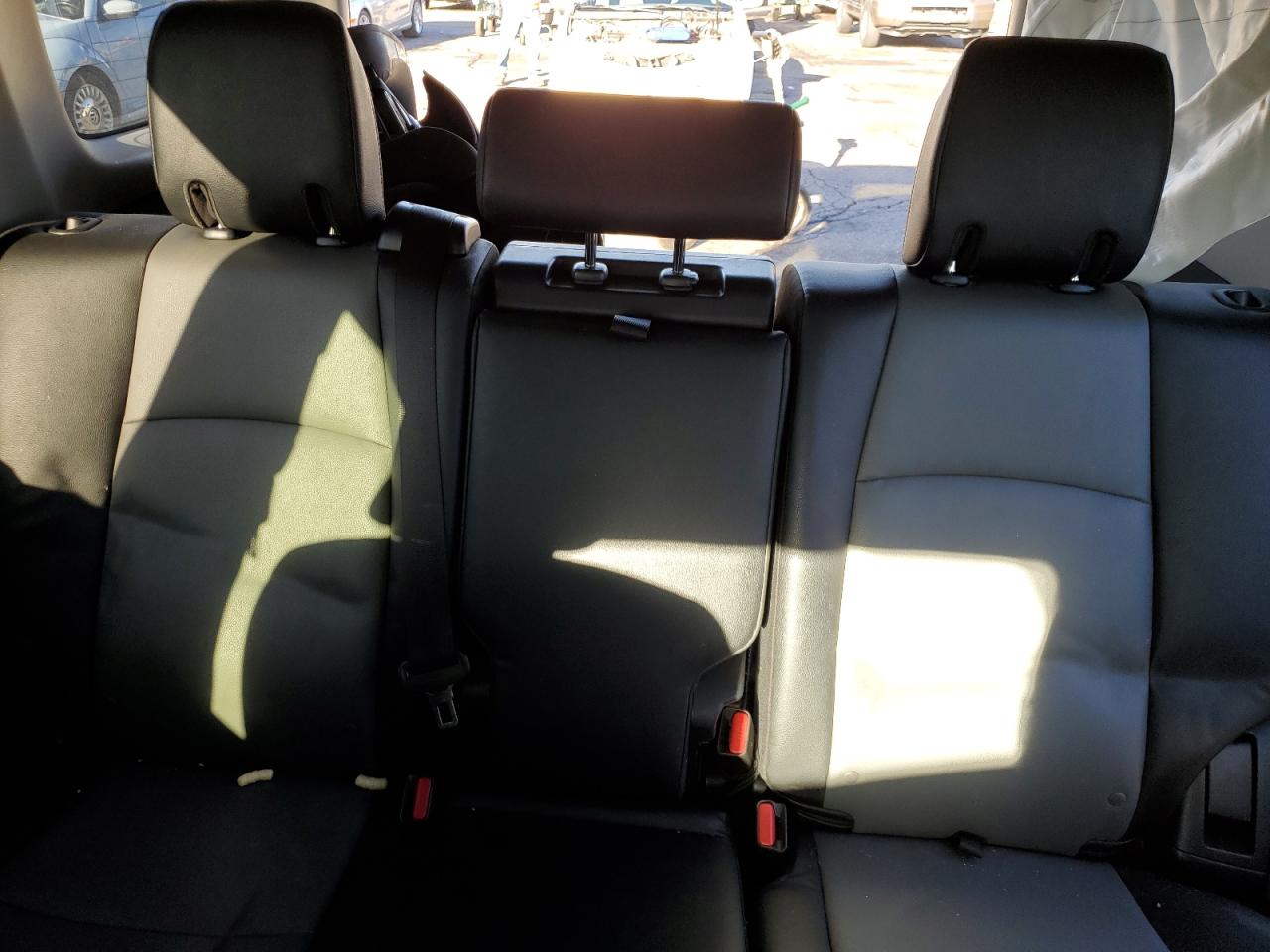 2020 Toyota 4Runner Sr5/Sr5 Premium VIN: JTEBU5JR9L5826176 Lot: 84051755