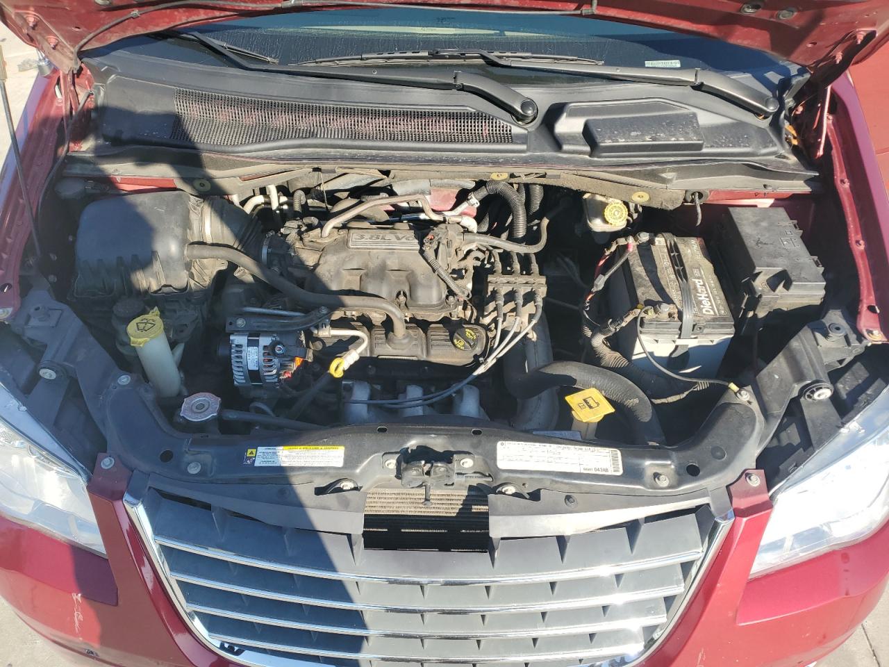 2010 Chrysler Town & Country Lx VIN: 2A4RR2D10AR330346 Lot: 80373435