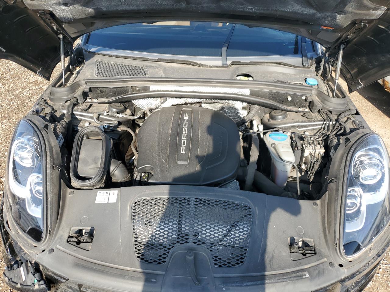 2018 Porsche Macan VIN: WP1AA2A54JLB12502 Lot: 81125865
