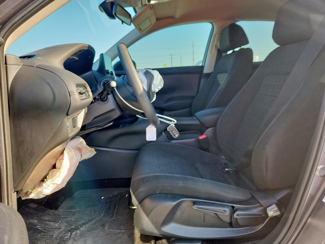 2025 Honda Hr-V Lx VIN: 3CZRZ1H37SM723551 Lot: 84058795