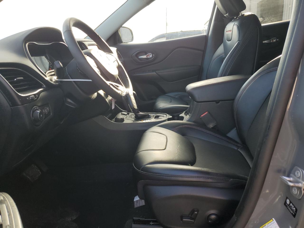 2022 Jeep Cherokee Trailhawk VIN: 1C4PJMBX3ND525065 Lot: 81620045