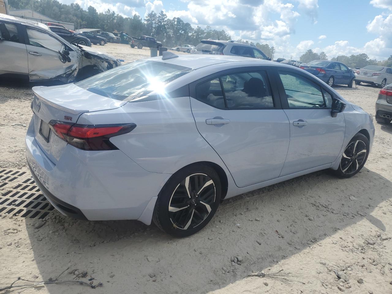 2024 Nissan Versa Sr grey null gas 3N1CN8FV8RL924401 photo #4