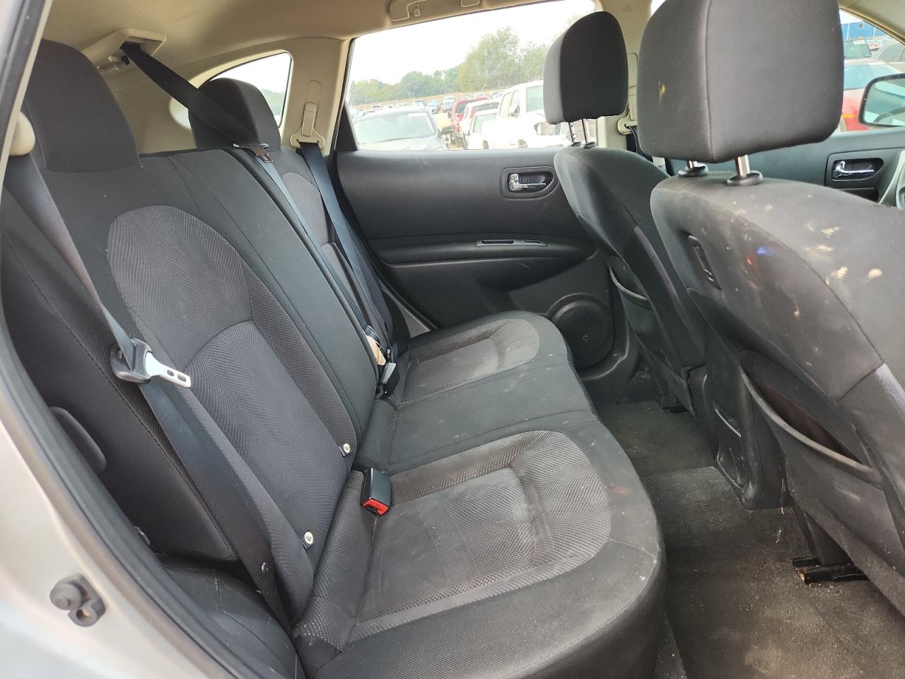 2011 Nissan Rogue S VIN: JN8AS5MT6BW158184 Lot: 81681855