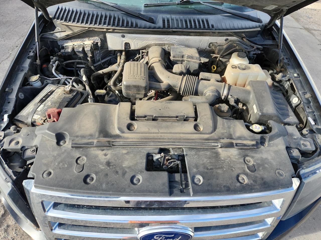 2013 Ford Expedition Limited VIN: 1FMJU2A58DEF23673 Lot: 80460205