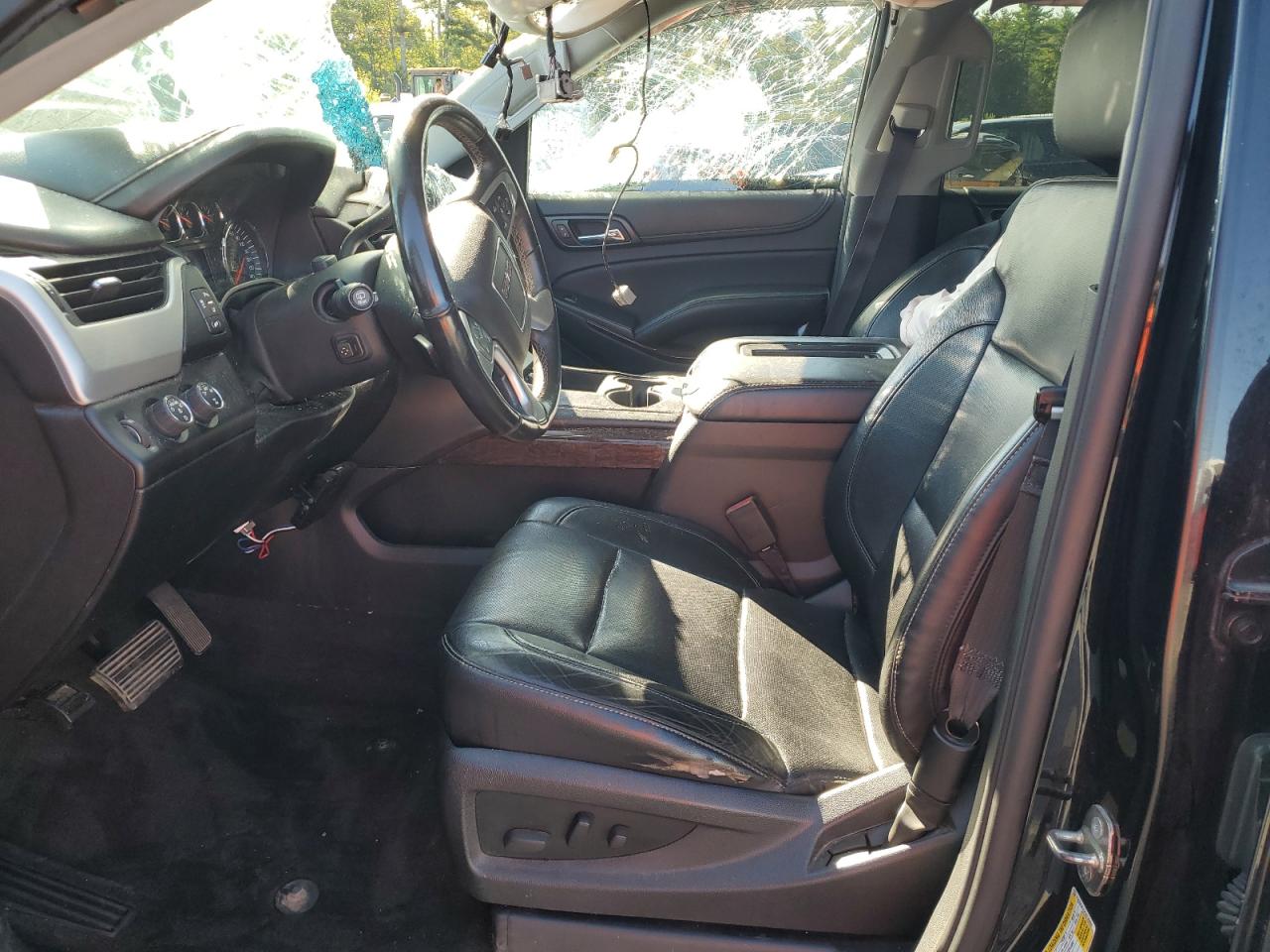 2015 GMC Yukon Xl K1500 Slt VIN: 1GKS2HKC2FR126832 Lot: 81646885