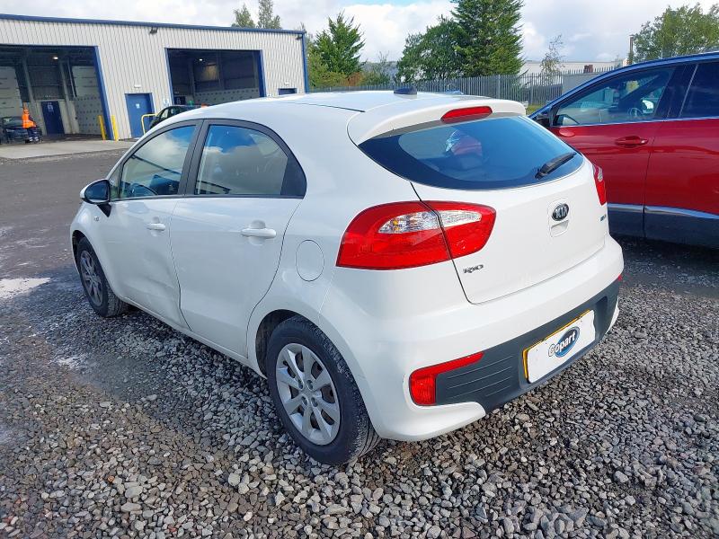2015 KIA RIO 1