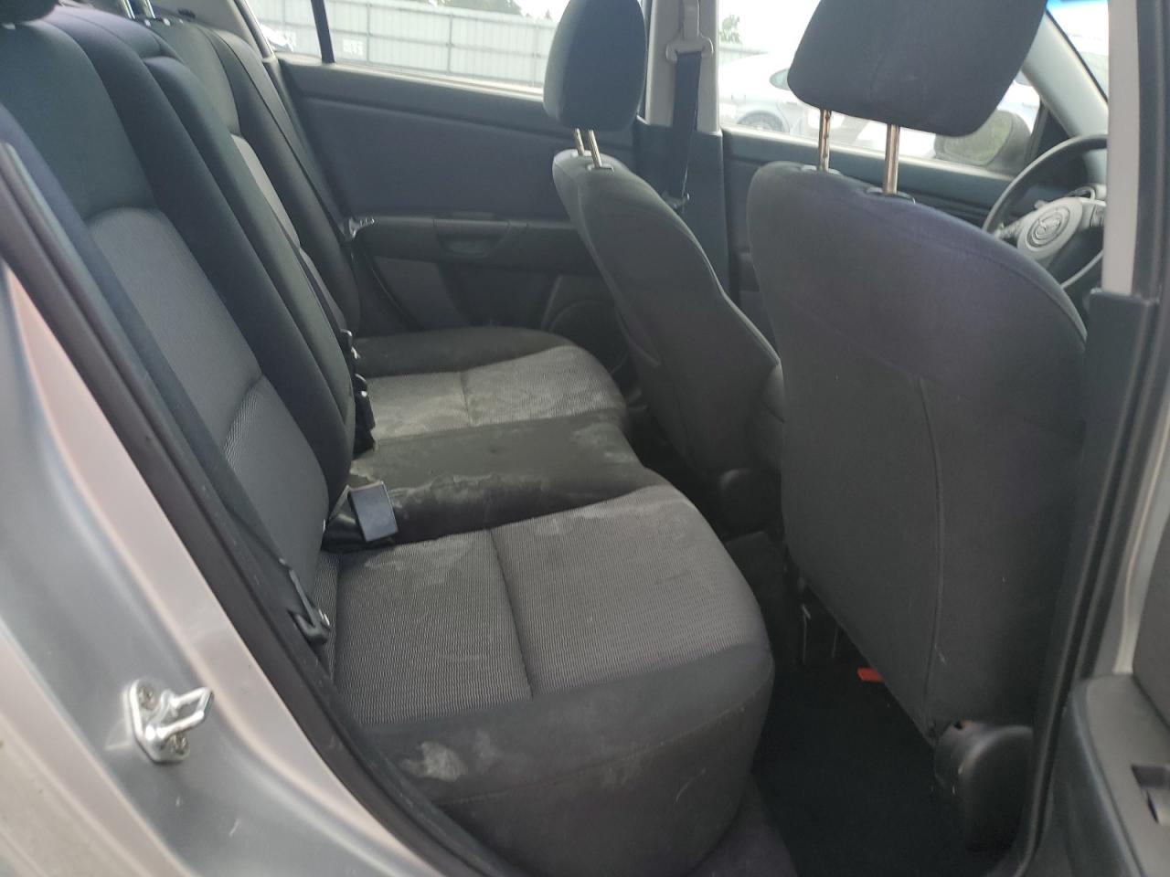 2007 Mazda 3 I VIN: JM1BK32F071675843 Lot: 80707825