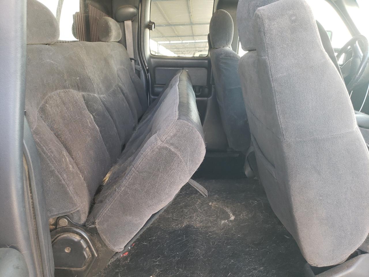 2001 Chevrolet Silverado K1500 VIN: 2GCEK19T811368404 Lot: 80216825