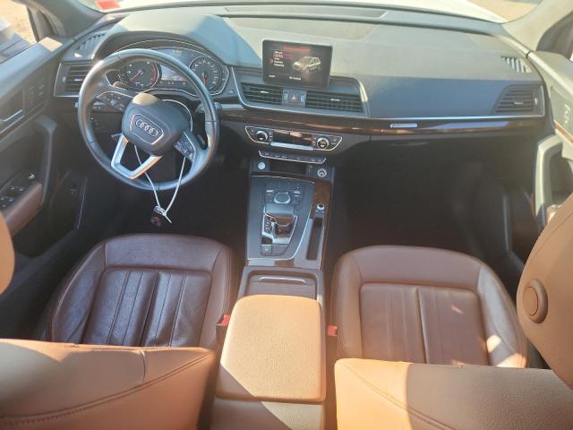  AUDI Q5 2020 Белы