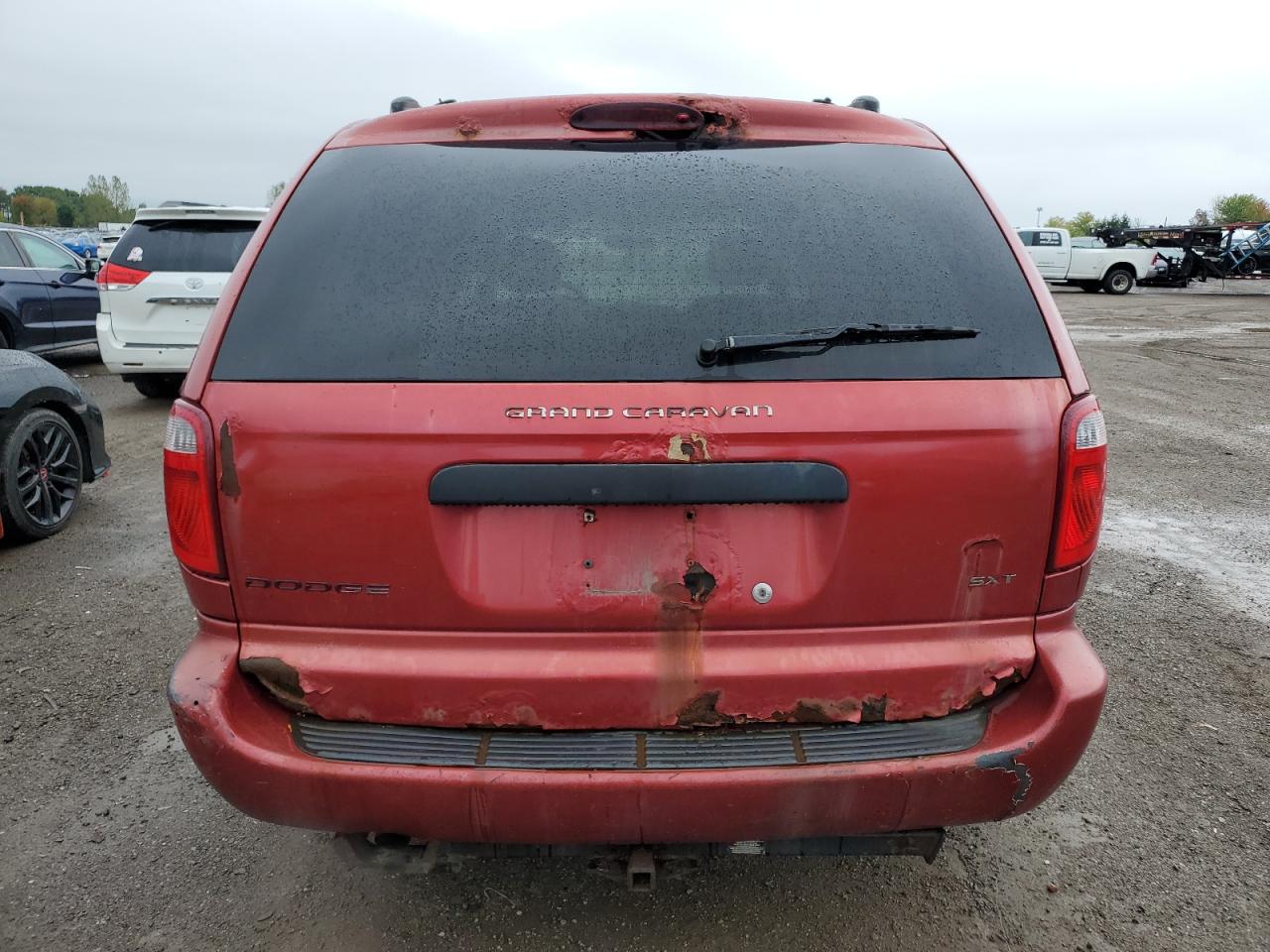 2005 Dodge Grand Caravan Sxt VIN: 2D4GP44L55R565124 Lot: 81490885