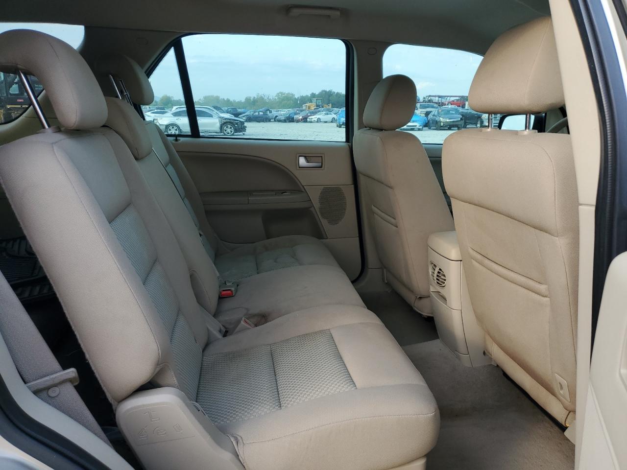 2005 Ford Freestyle Se VIN: 1FMZK01125GA72028 Lot: 80939055