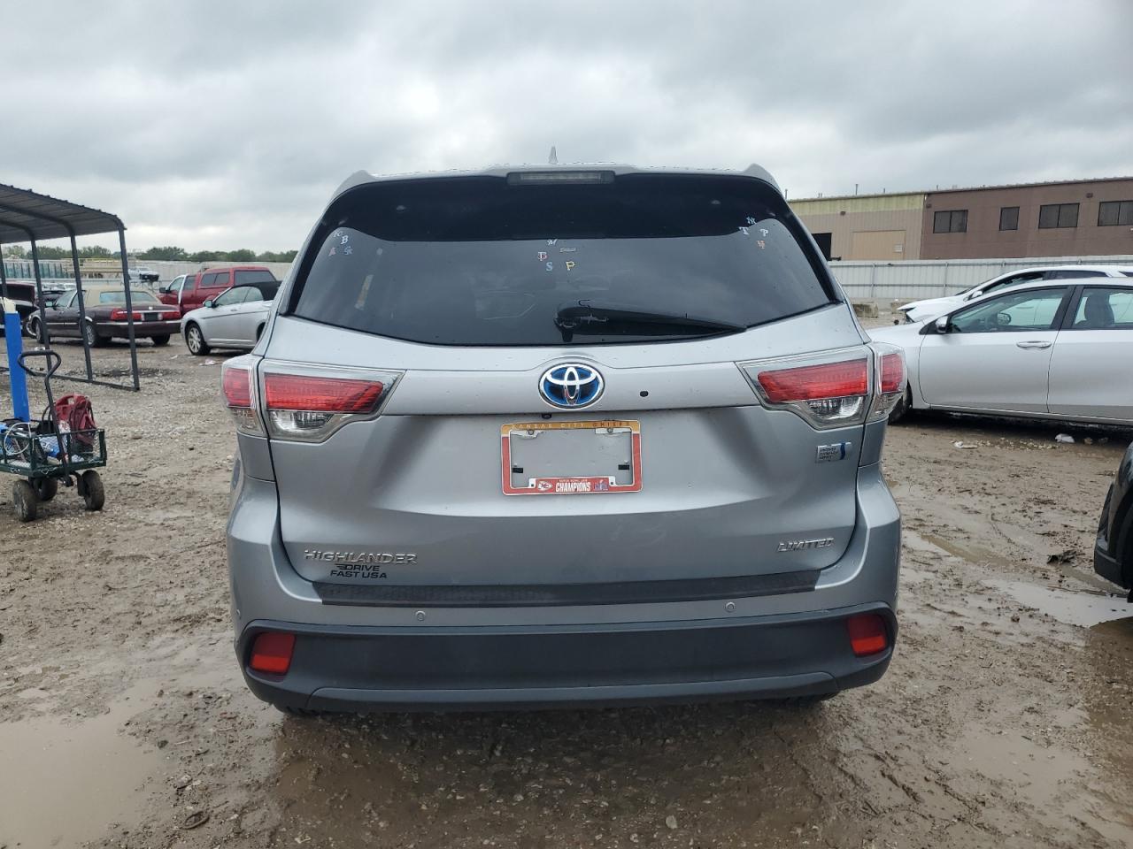 2016 Toyota Highlander Hybrid Limited VIN: 5TDDCRFH0GS018399 Lot: 83818715