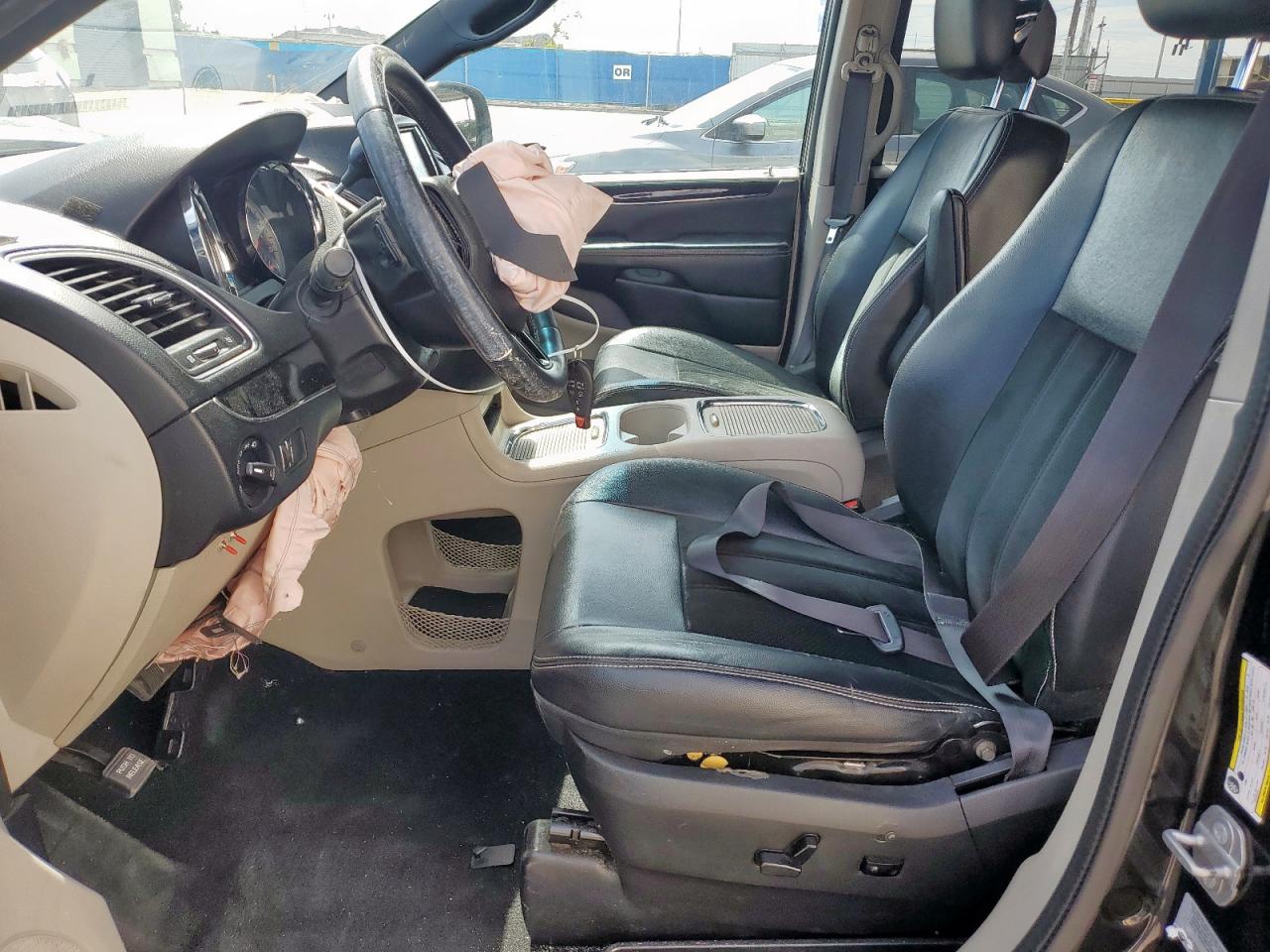 2017 Dodge Grand Caravan Sxt VIN: 2C4RDGCG3HR677378 Lot: 84358655