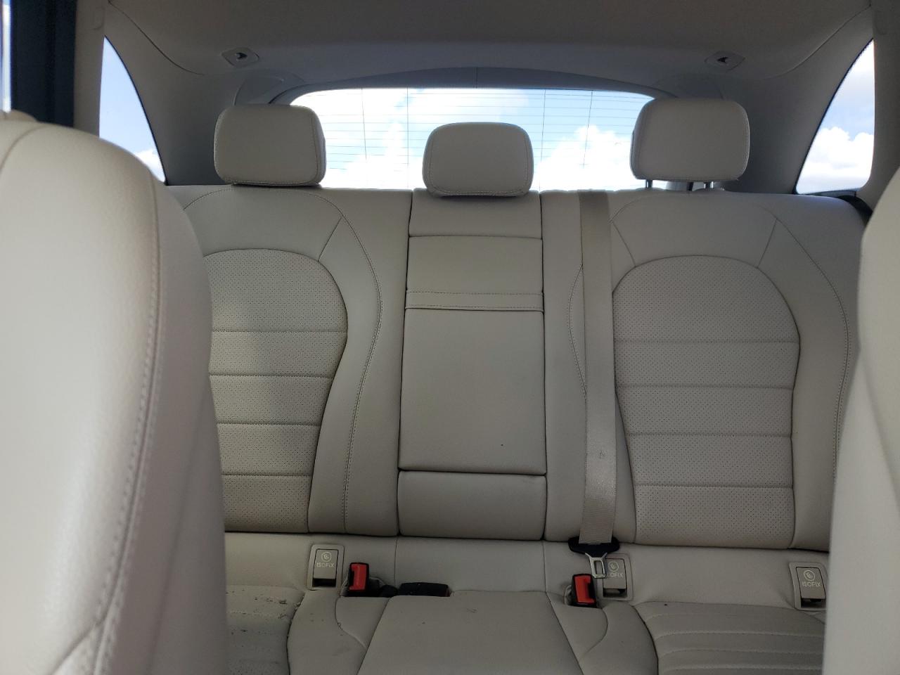 2016 Mercedes-Benz Glc 300 4Matic VIN: WDC0G4KB7GF106657 Lot: 81491035