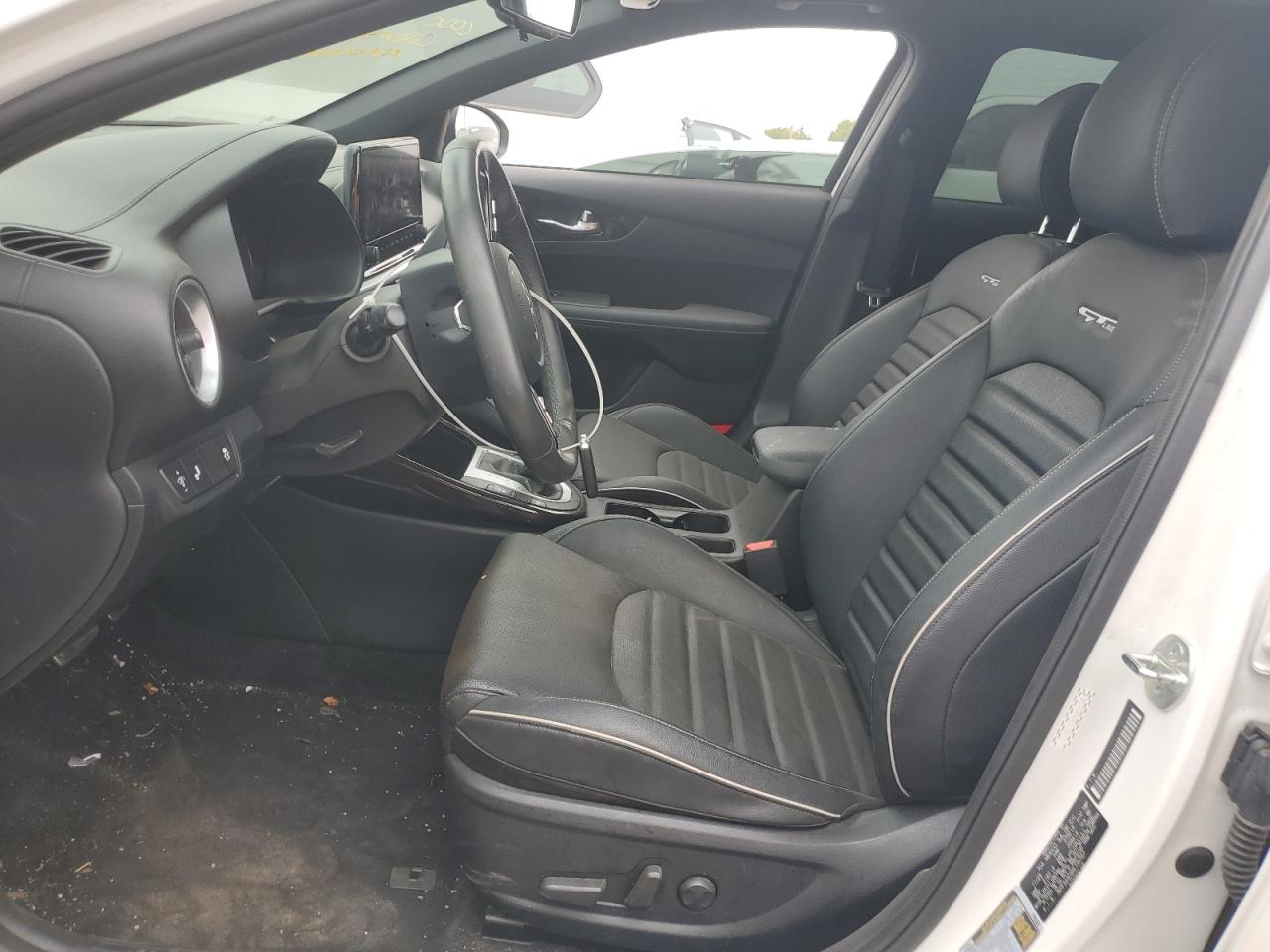 2024 Kia Forte Gt Line VIN: 3KPF54AD9RE730787 Lot: 80243875