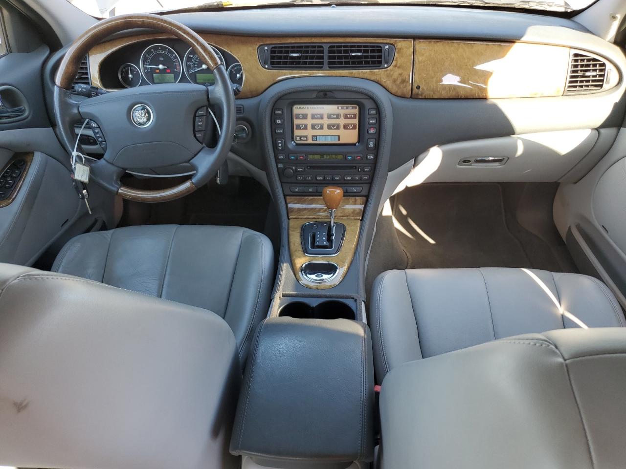 2006 Jaguar S-Type 4.2 VIN: SAJWA01BX6HN59672 Lot: 81634605