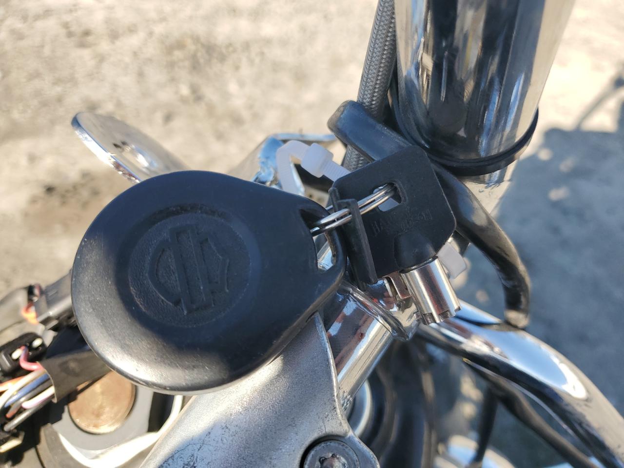 2012 Harley-Davidson Flhr Road King VIN: 1HD1FBM10CB669295 Lot: 84026885