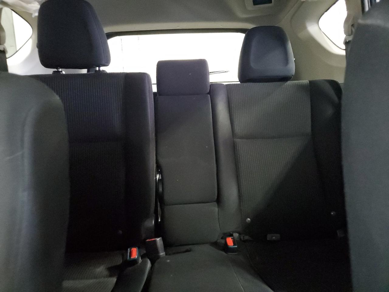 2017 Toyota Rav4 Le VIN: JTMBFREV6HJ131486 Lot: 81094745