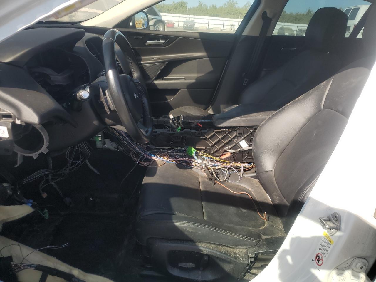 2018 Jaguar Xe Premium VIN: SAJAD4FN8JCP33370 Lot: 80861265