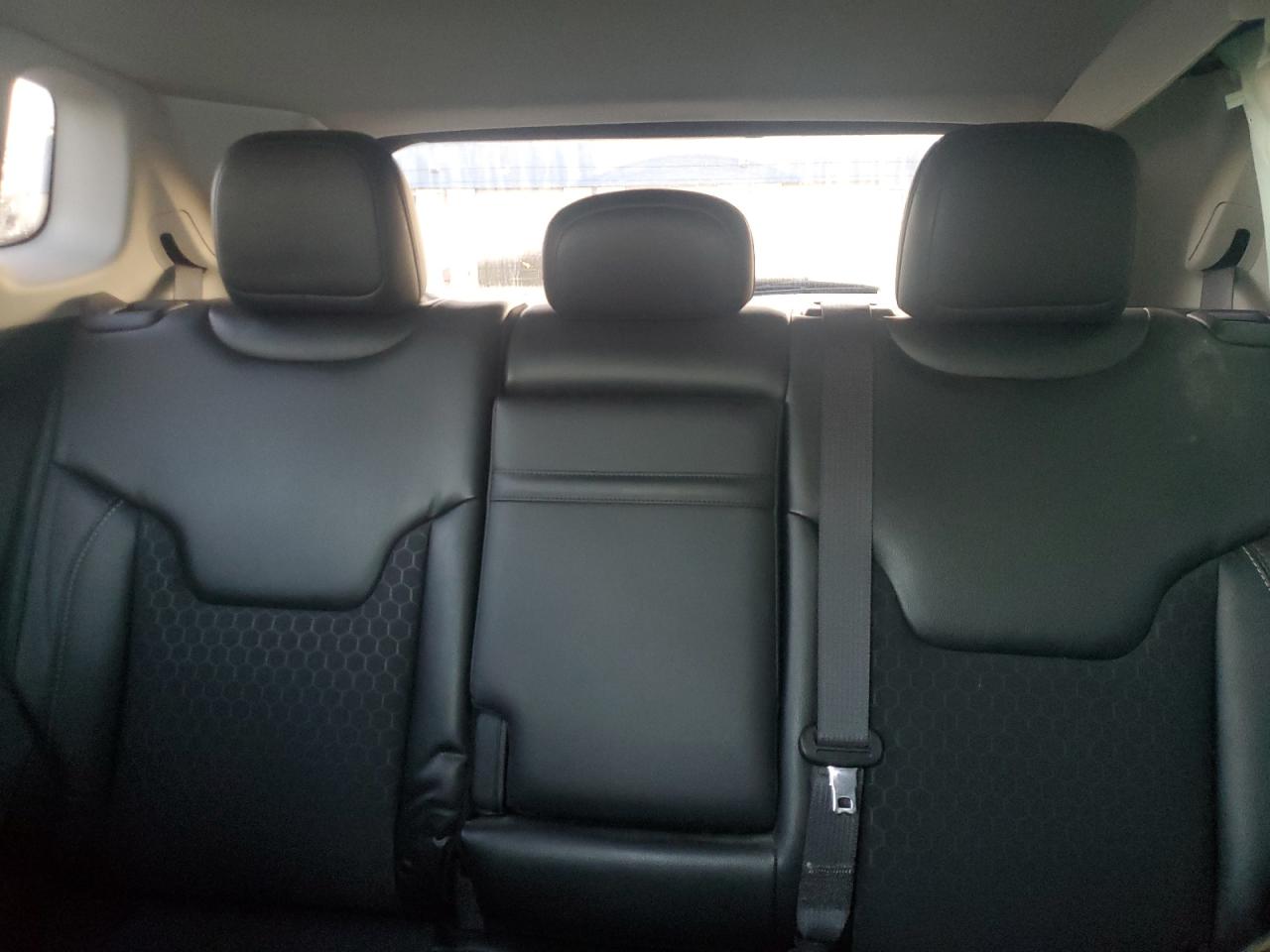 2019 Jeep Compass Latitude VIN: 3C4NJDBB5KT600642 Lot: 81027025