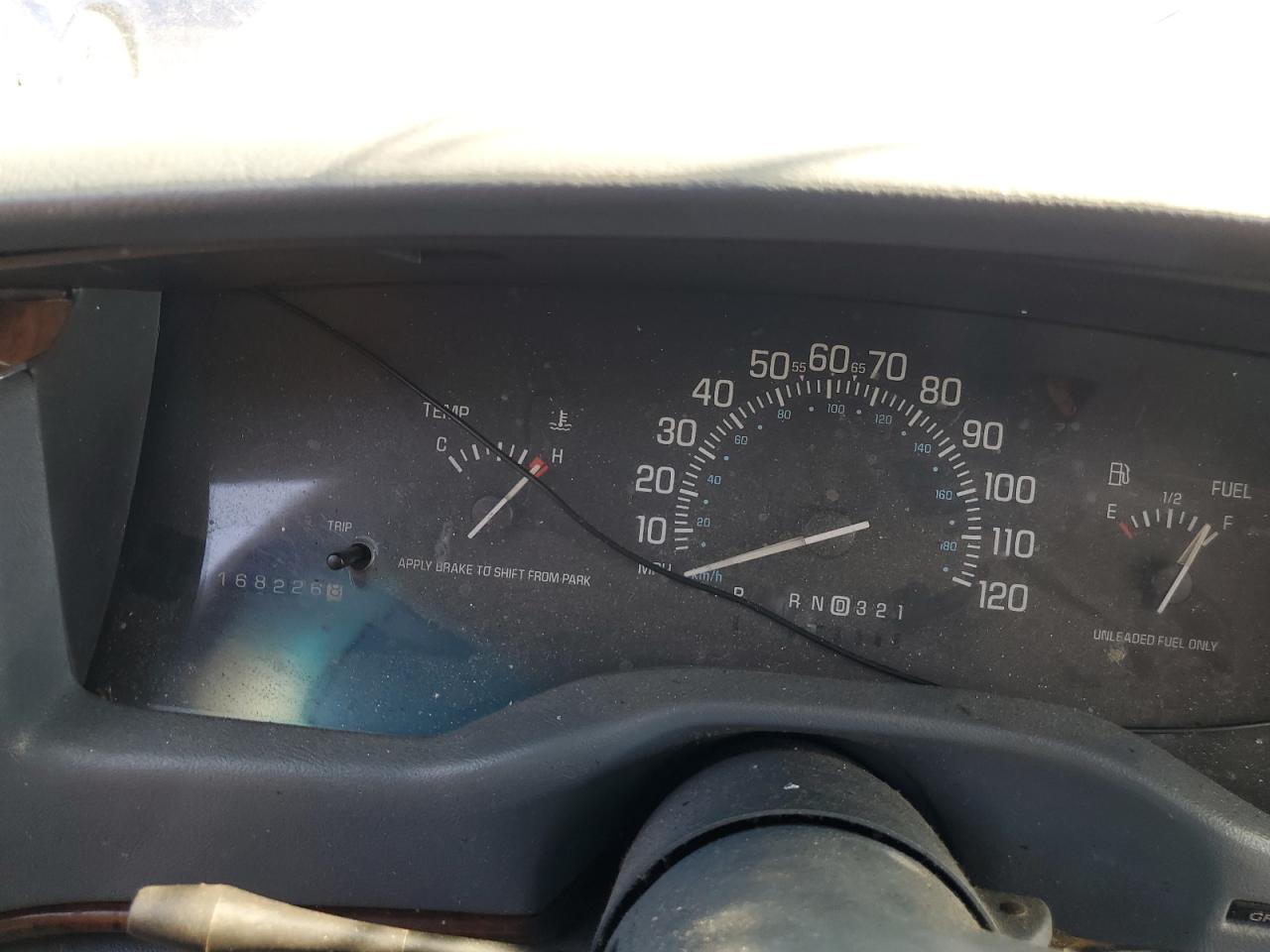 1994 Buick Roadmaster VIN: 1G4BN52P3RR410992 Lot: 80647815