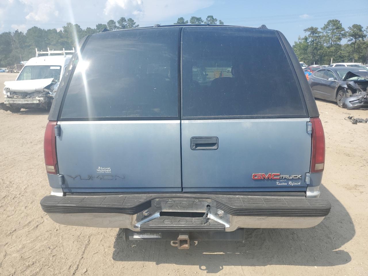 1996 GMC Yukon VIN: 1GKEC13RXTJ710992 Lot: 81232355