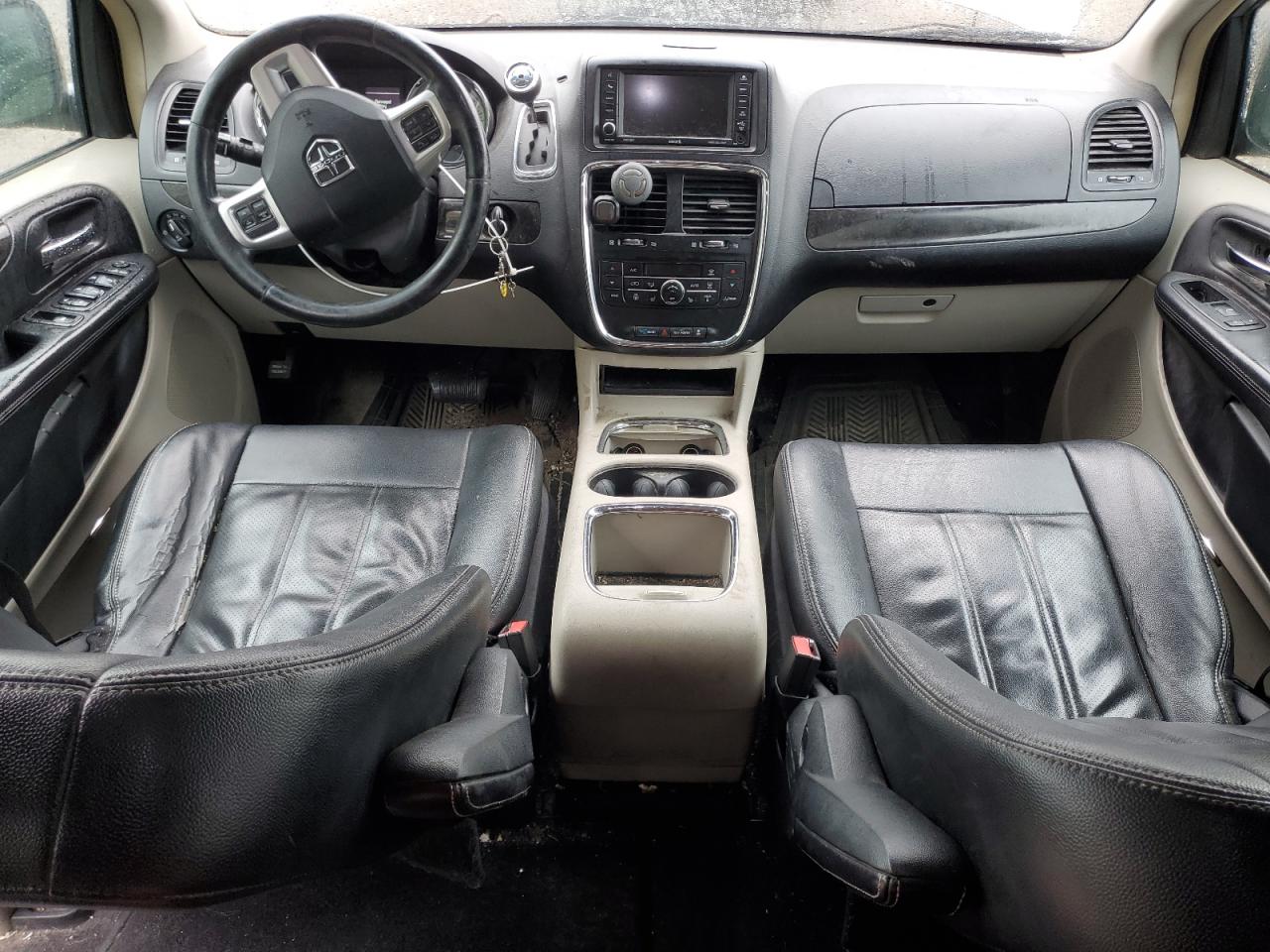 2013 Dodge Grand Caravan Crew VIN: 2C4RDGDG2DR633221 Lot: 81563535