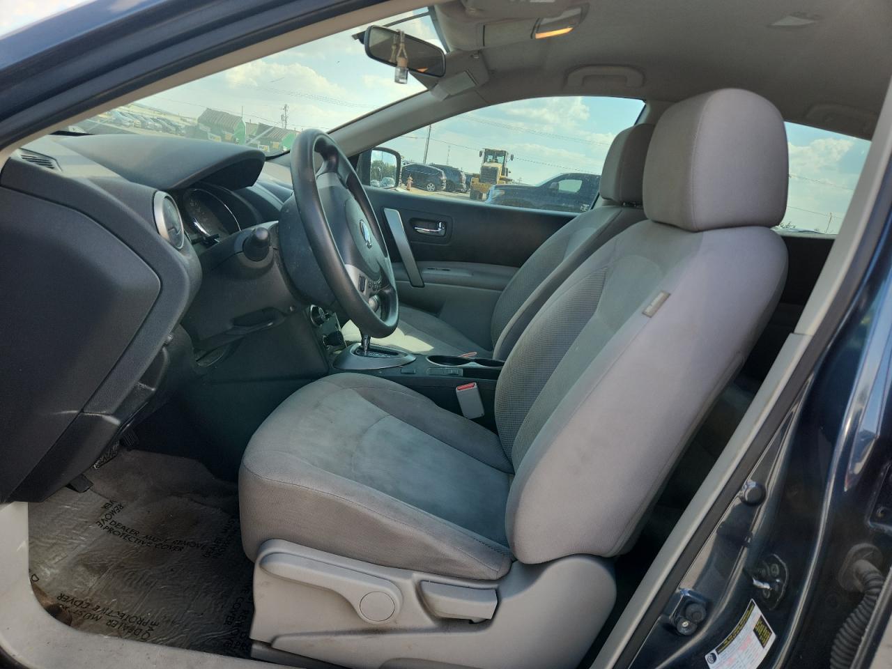 2015 Nissan Rogue Select S VIN: JN8AS5MV6FW766858 Lot: 81821885