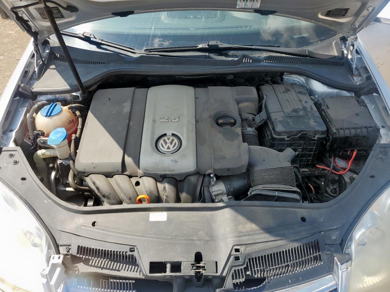 2007 Volkswagen Jetta 2.5 Option Package 1 VIN: 3VWRF71K57M158773 Lot: 81218165