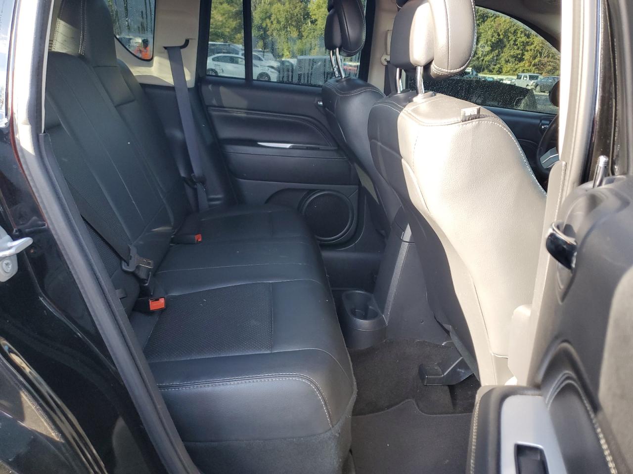 2016 Jeep Compass Latitude VIN: 1C4NJDEB1GD567311 Lot: 83948165