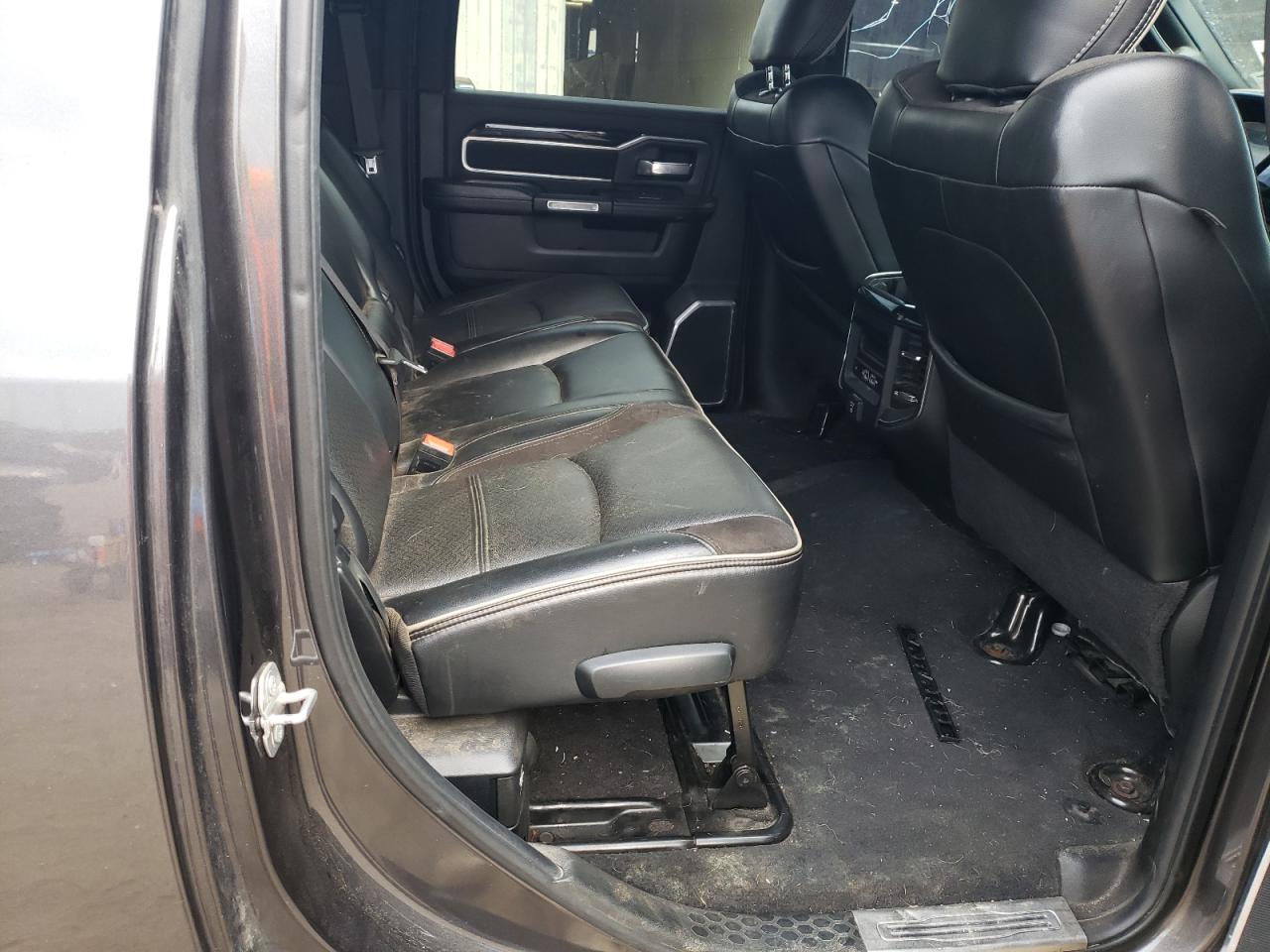 2019 Ram 2500 Laramie VIN: 3C6UR5NL2KG590991 Lot: 70886615