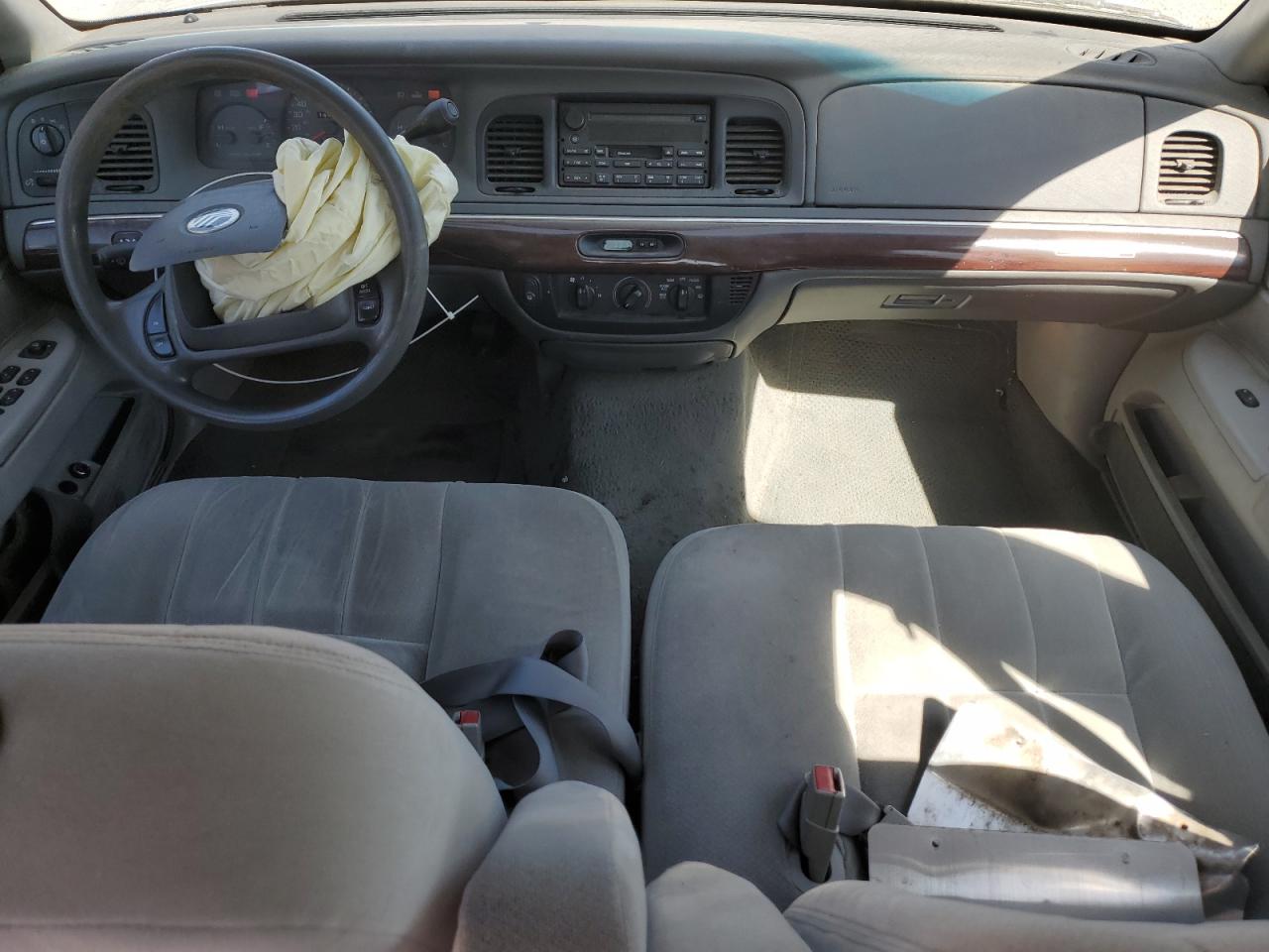 2003 Mercury Grand Marquis Gs VIN: 2MEFM74WX3X603726 Lot: 83942145