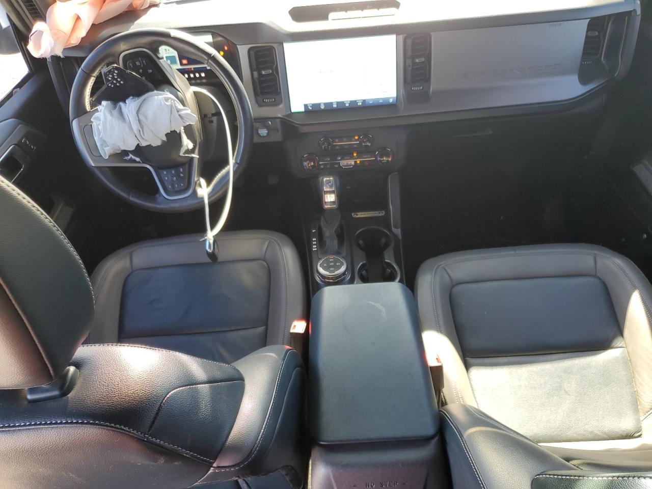 2022 Ford Bronco Base VIN: 1FMEE5DP1NLA79465 Lot: 84191085