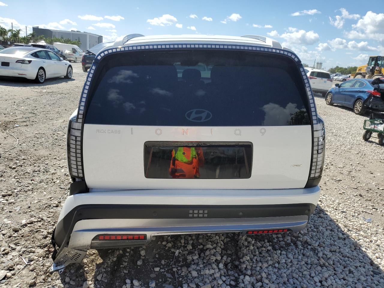 2026 Hyundai Ioniq 9 Se VIN: 7YAMTFS3XTY003005 Lot: 84592725