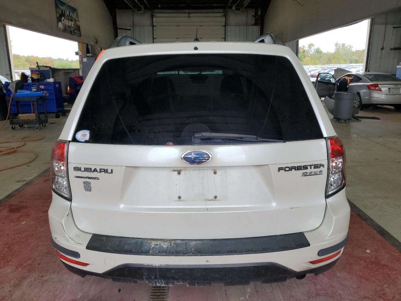 2010 Subaru Forester 2.5X Premium VIN: JF2SH6CC1AH732684 Lot: 83993475