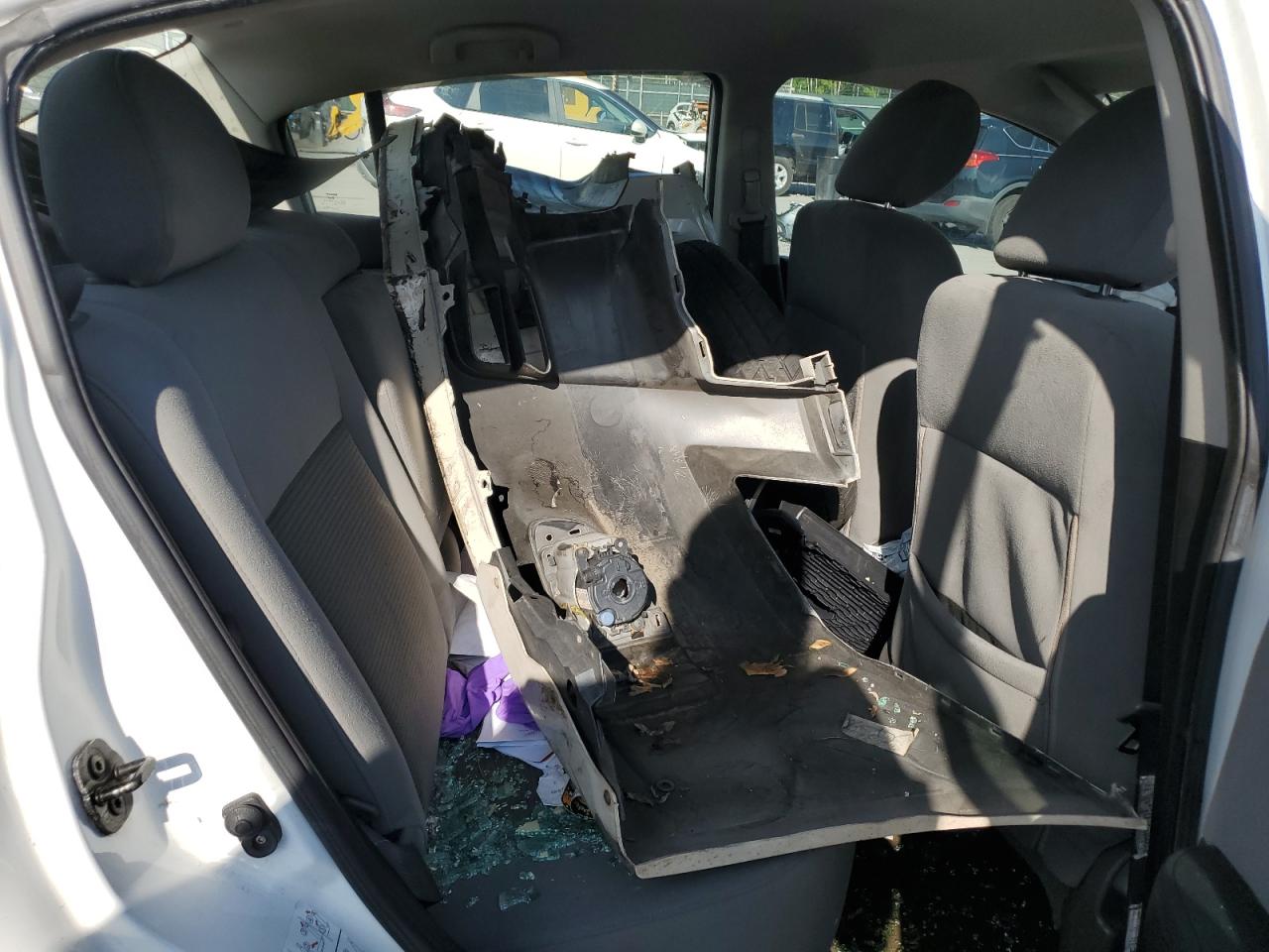 2011 Nissan Sentra 2.0 VIN: 3N1AB6AP6BL664681 Lot: 71823455