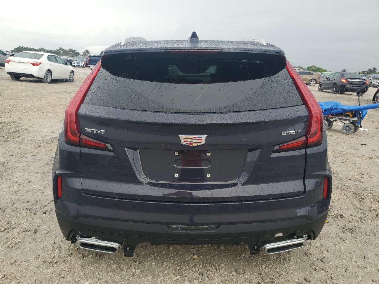 2024 Cadillac Xt4 Premium Luxury VIN: 1GYFZCR42RF209431 Lot: 82129885