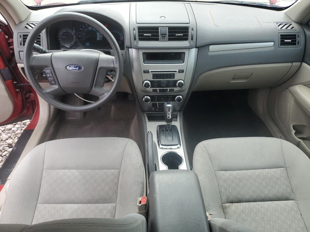 2012 Ford Fusion S VIN: 3FAHP0GA3CR377932 Lot: 84024125