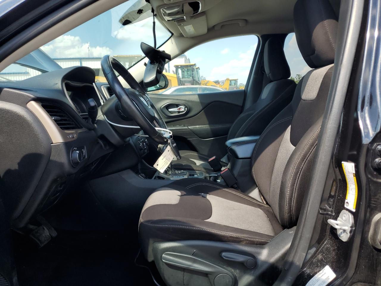 2015 Jeep Cherokee Sport VIN: 1C4PJLAB5FW707095 Lot: 71489235