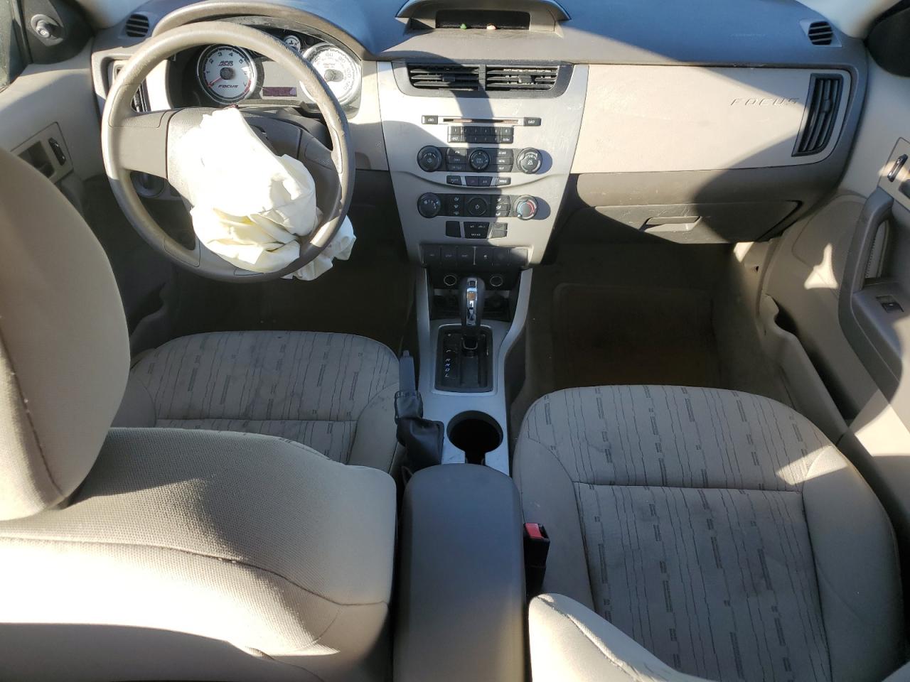 2010 Ford Focus Se VIN: 1FAHP3FN9AW239229 Lot: 83956915