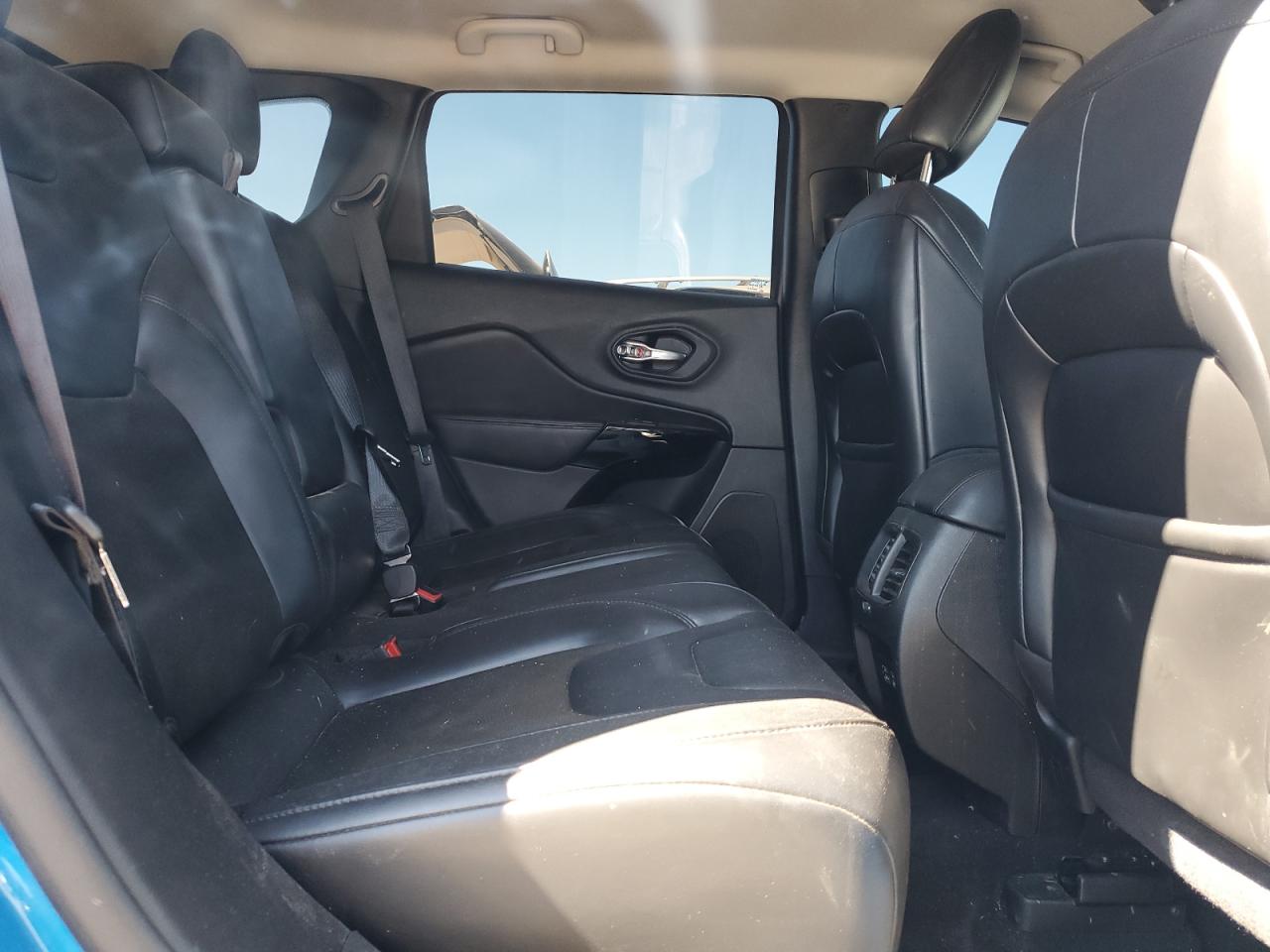 1C4PJLLB2MD155142 2021 Jeep Cherokee Latitude Plus