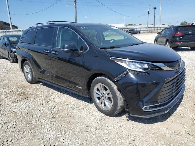  TOYOTA SIENNA 2021 Черный