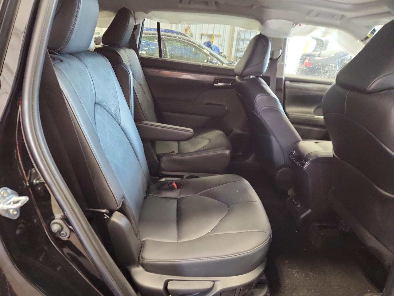 2025 Toyota Highlander Hybrid Limited VIN: 5TDEBRCH6SS672375 Lot: 72041445