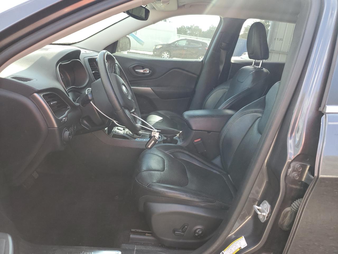 2019 Jeep Cherokee Limited VIN: 1C4PJLDB5KD249351 Lot: 83979955